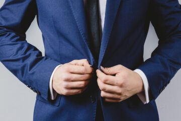 Adwokat w sprawach karnych - jakie są jego zadania i jak może pomóc?